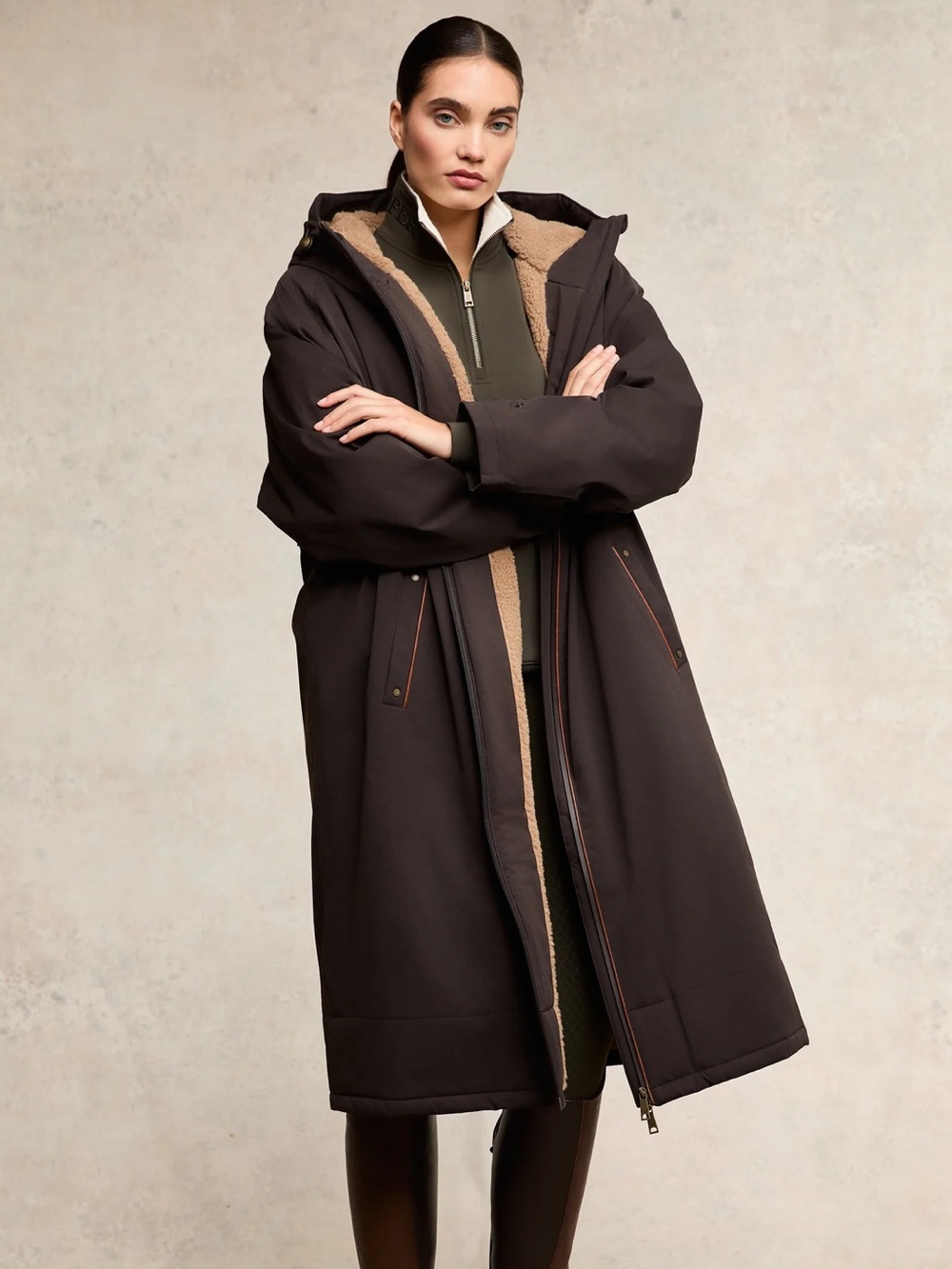 Holland Cooper One-Size Waterproof Coat in Chocolate Brown